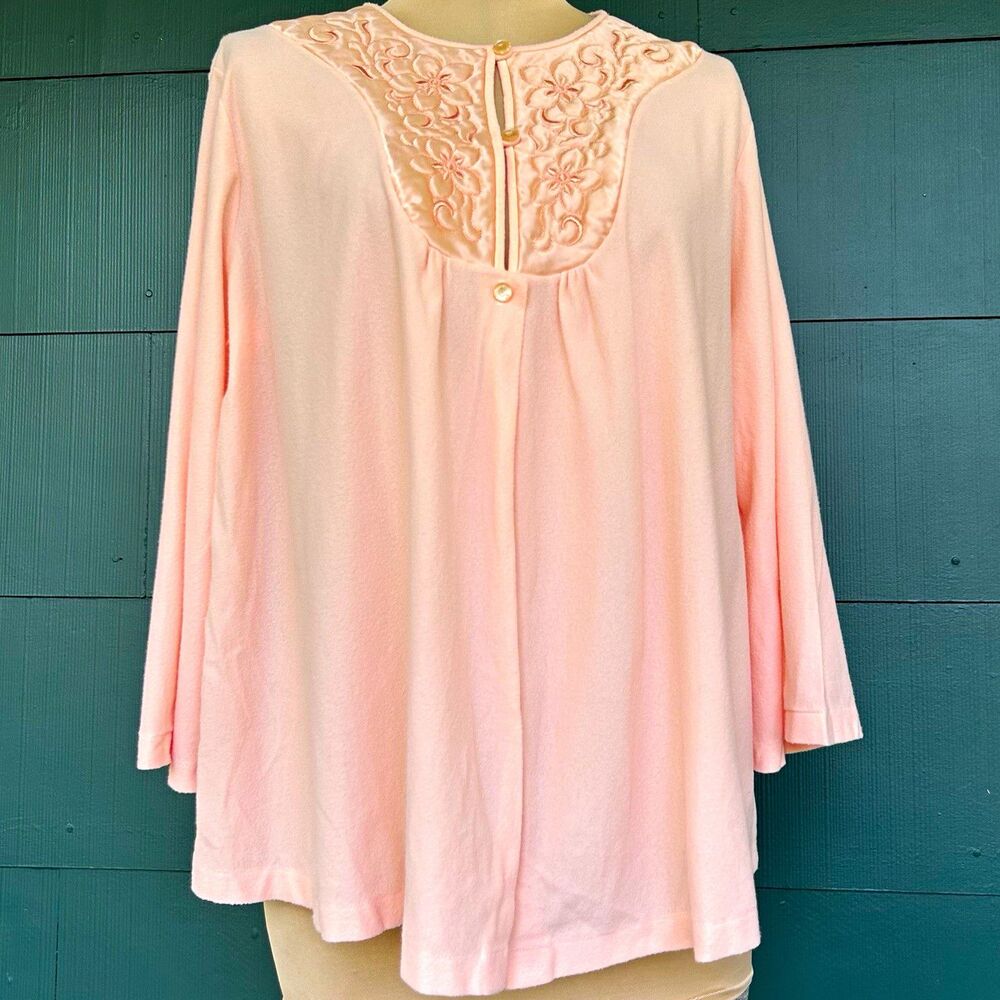 Vintage Lorraine Pink Bed-jacket Pajama Top Floral Embroidered Yoke Large